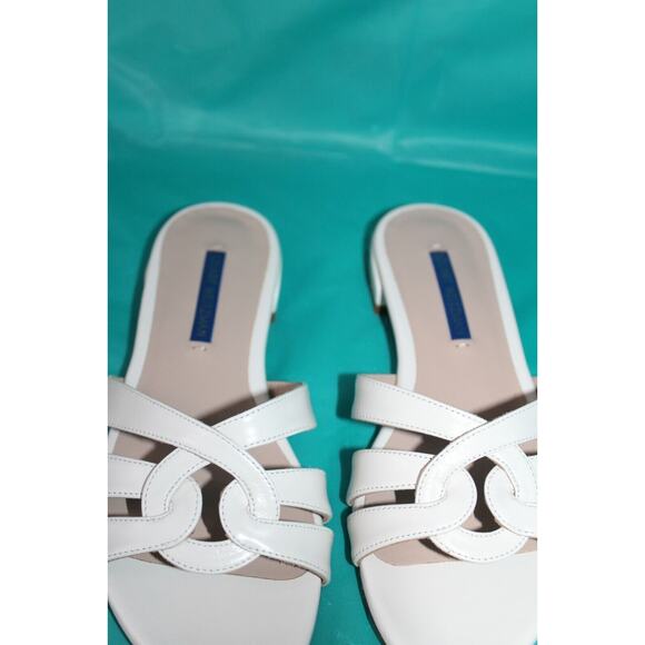 Stuart Weitzman Women's White Cami Sandals Leather Flats Shoes Size 6 CIZW 64218 - Picture 2 of 6